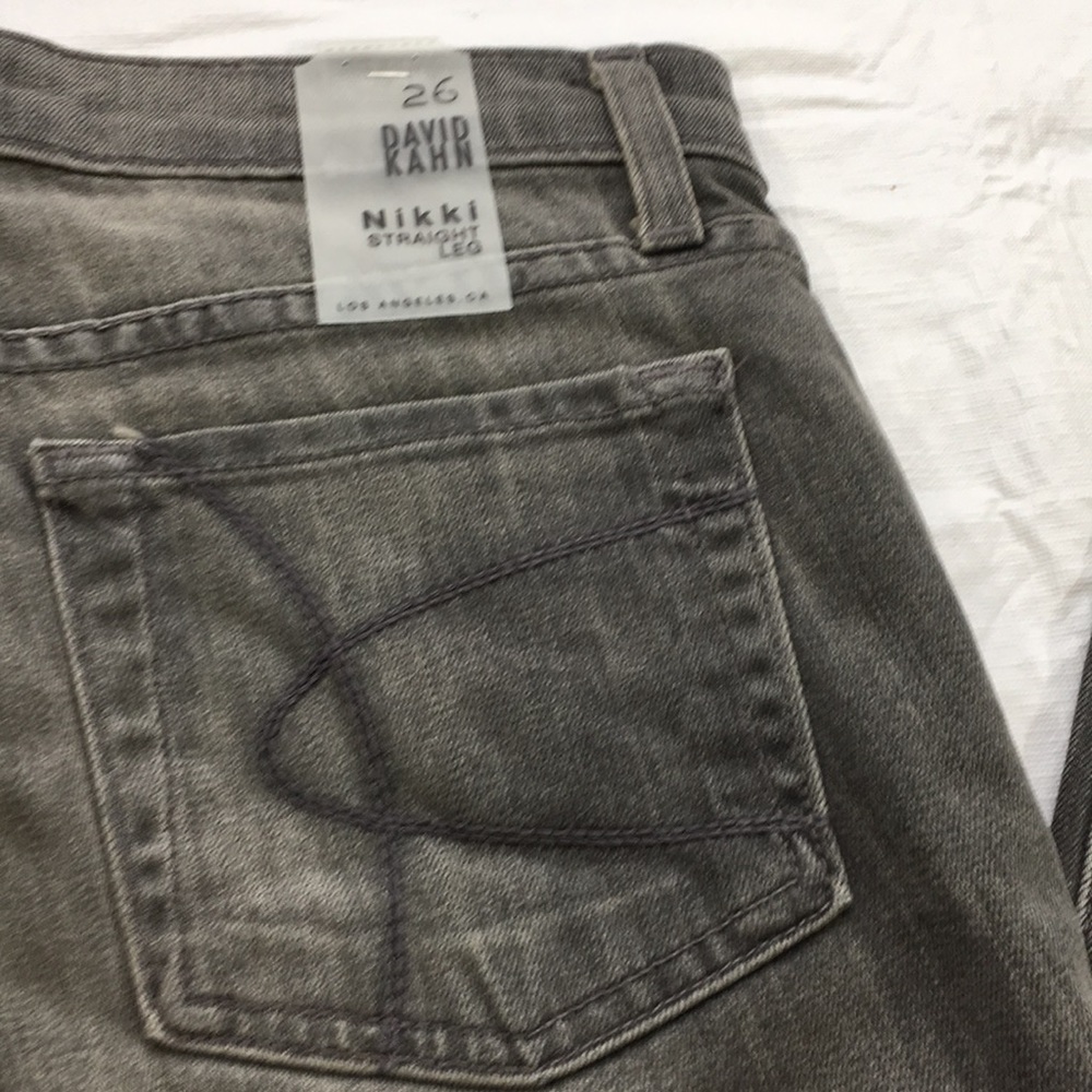 David Kahn Nikki Straight Leg Jeans SZ 26 NWT - Picture 2 of 7
